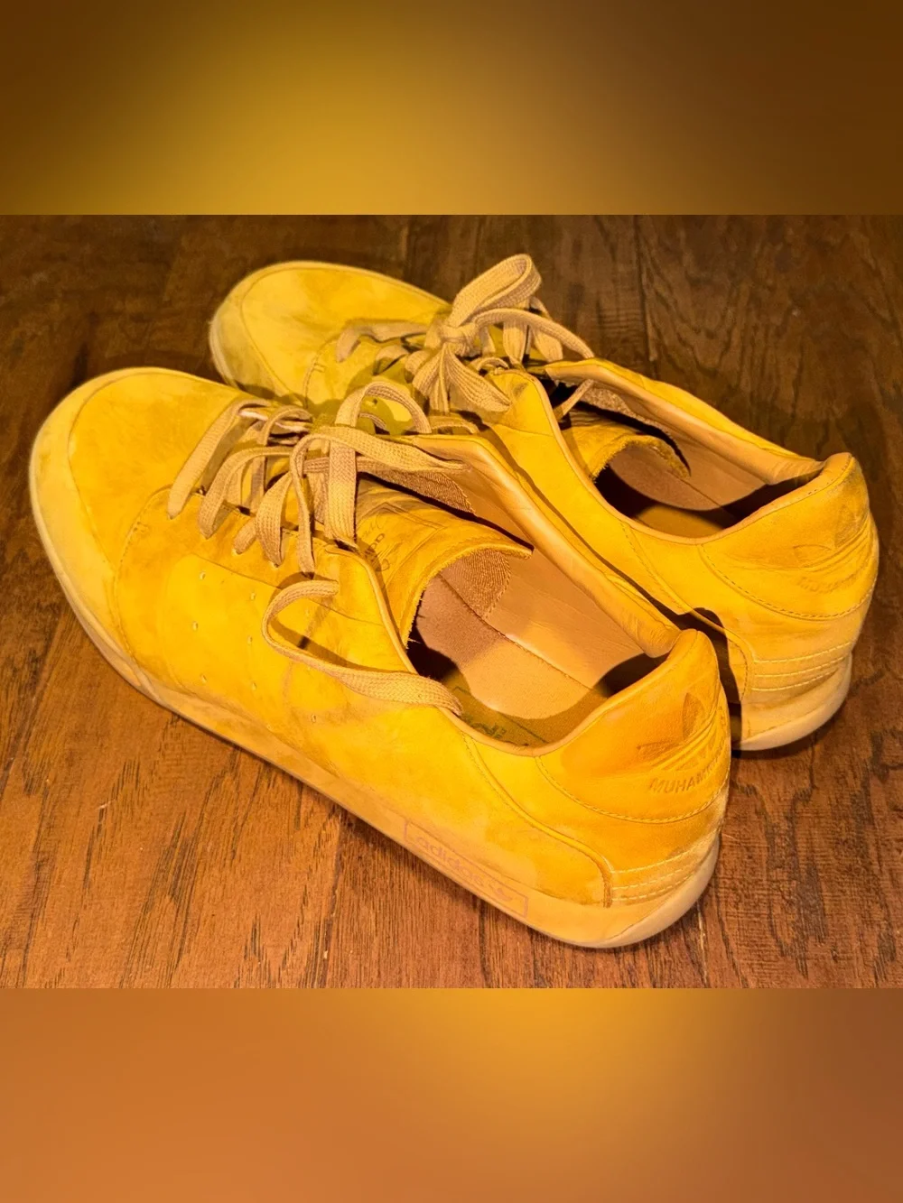 Adidas Classic Muhammad Ali “Ali Ringside”